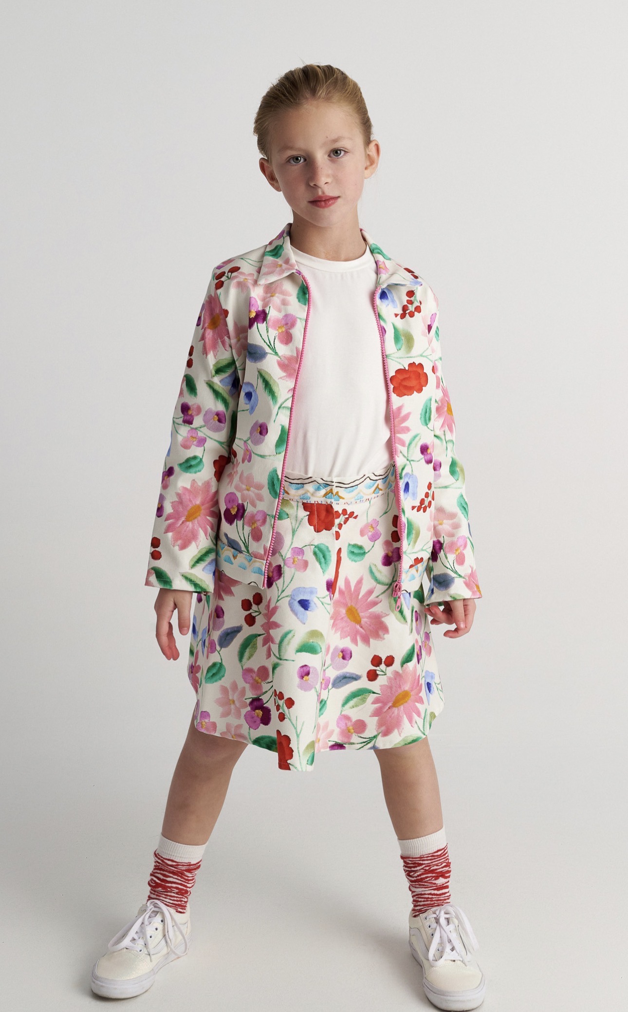 T7717 Here Comes The Spring Allover Jacket
