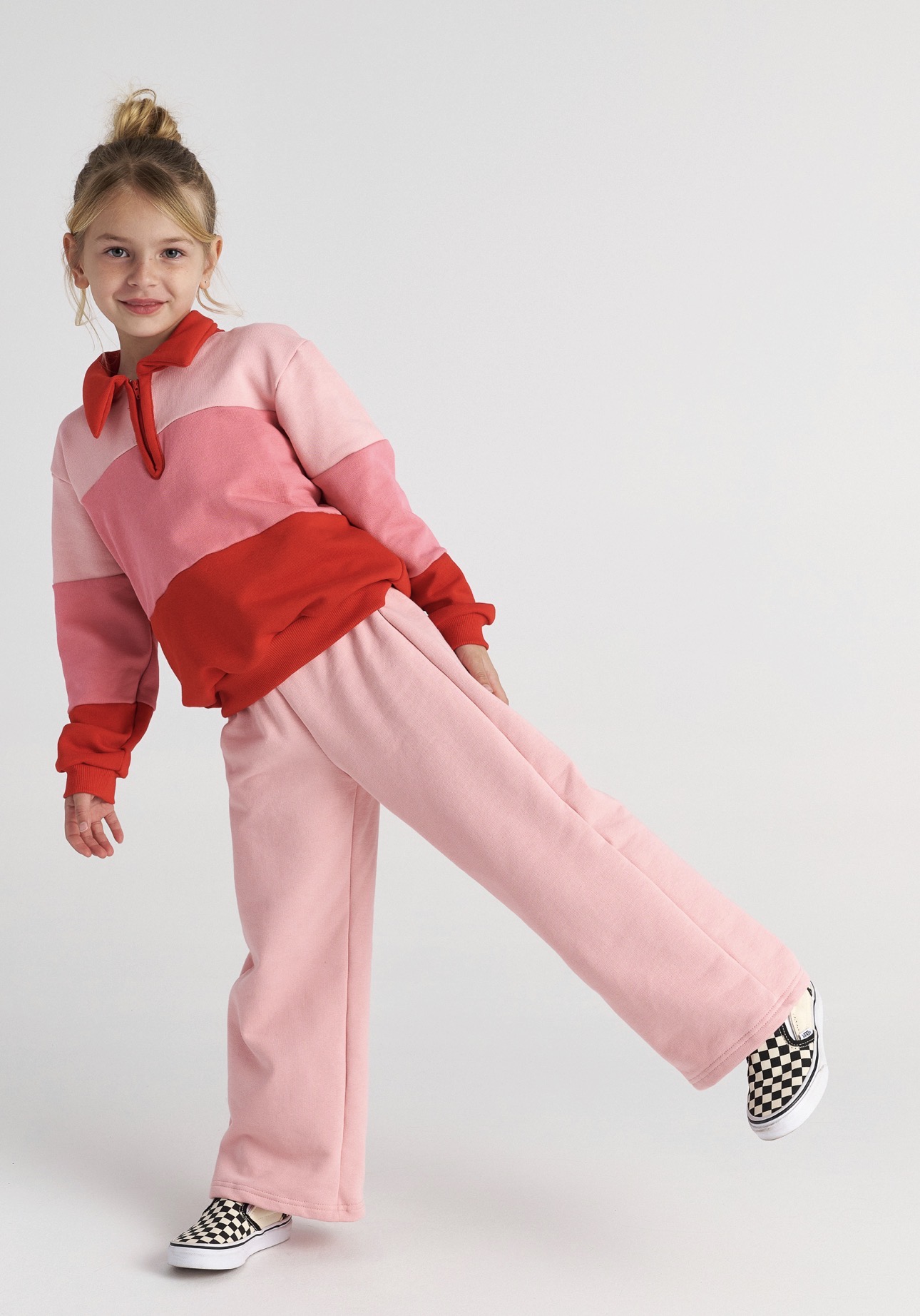 T7520 Raspberry Puff Tennis Sweater Set For Kids - Image 2